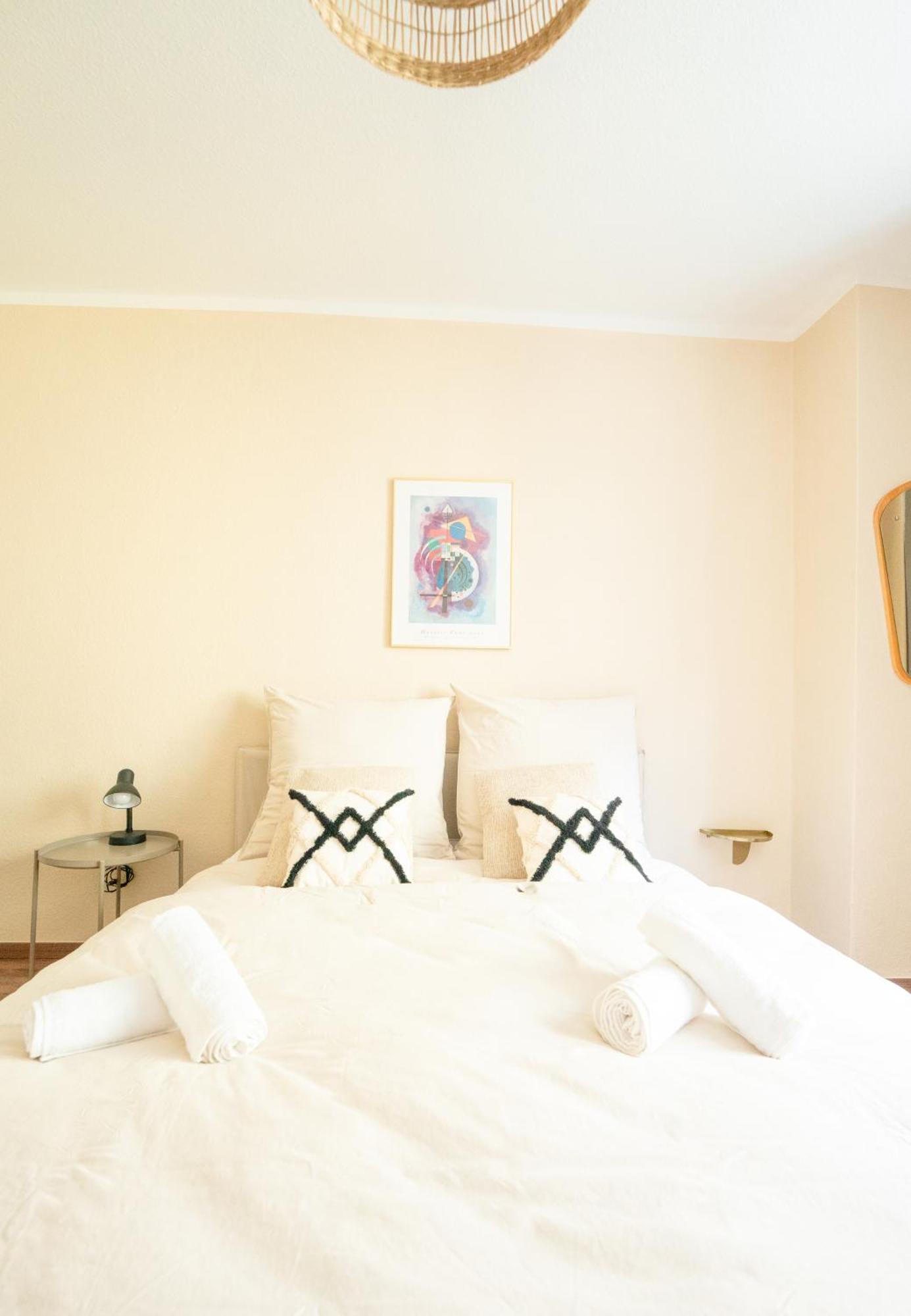 -Super Zentrales Zimmer- Direkt An Der Lutter! Bielefeld Dış mekan fotoğraf
